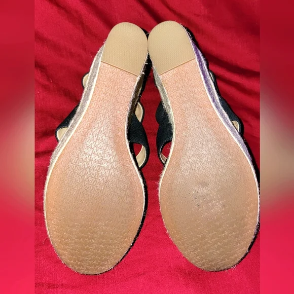 ‼️⁉️‼️Women's Michael Kors Damita Wedge Sandals⁉️‼️⁉️ Size: 9.5 - Picture 6 of 8